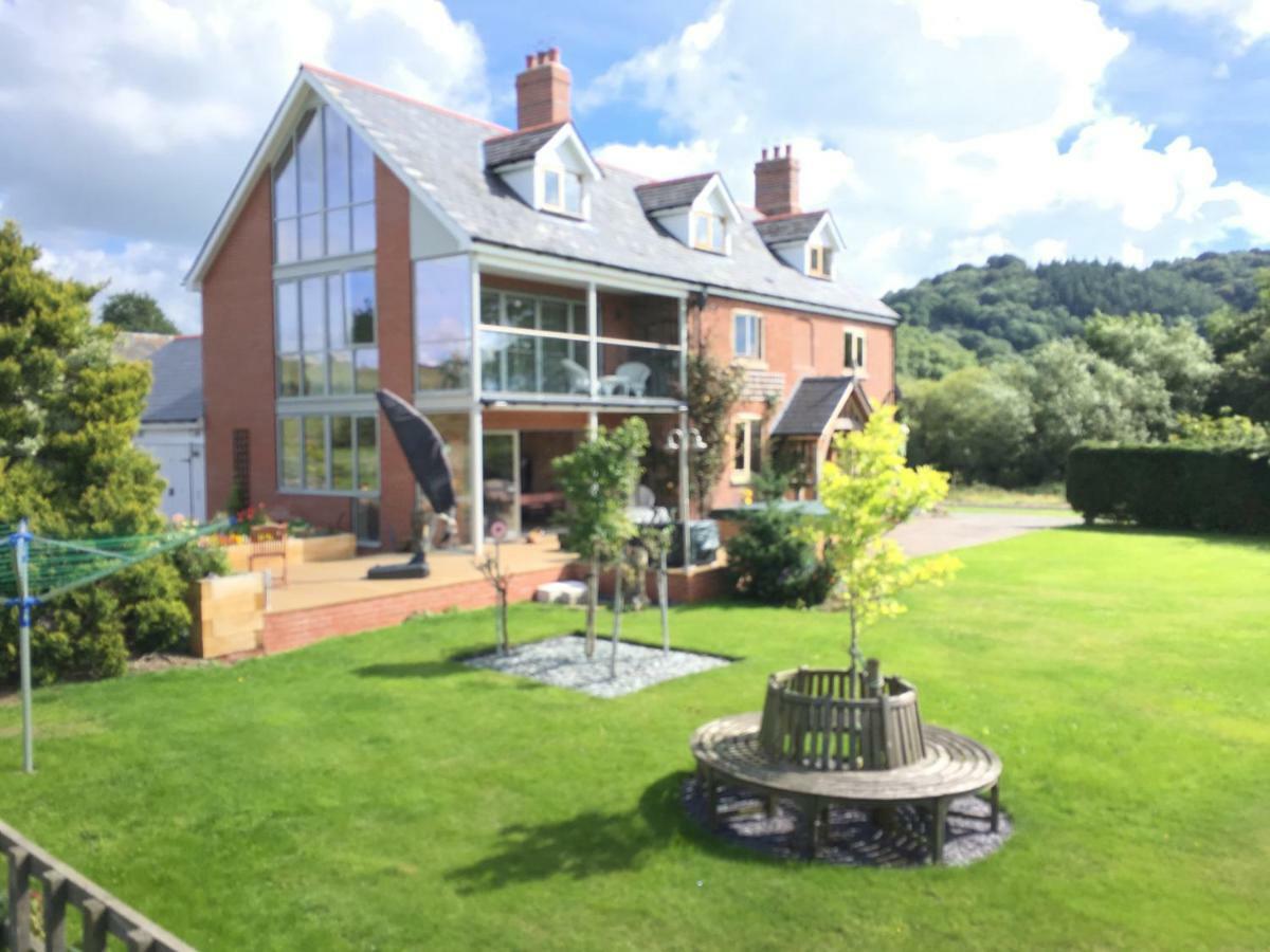 Rhyd Lydan Bed & Breakfast Newtown  Exterior photo